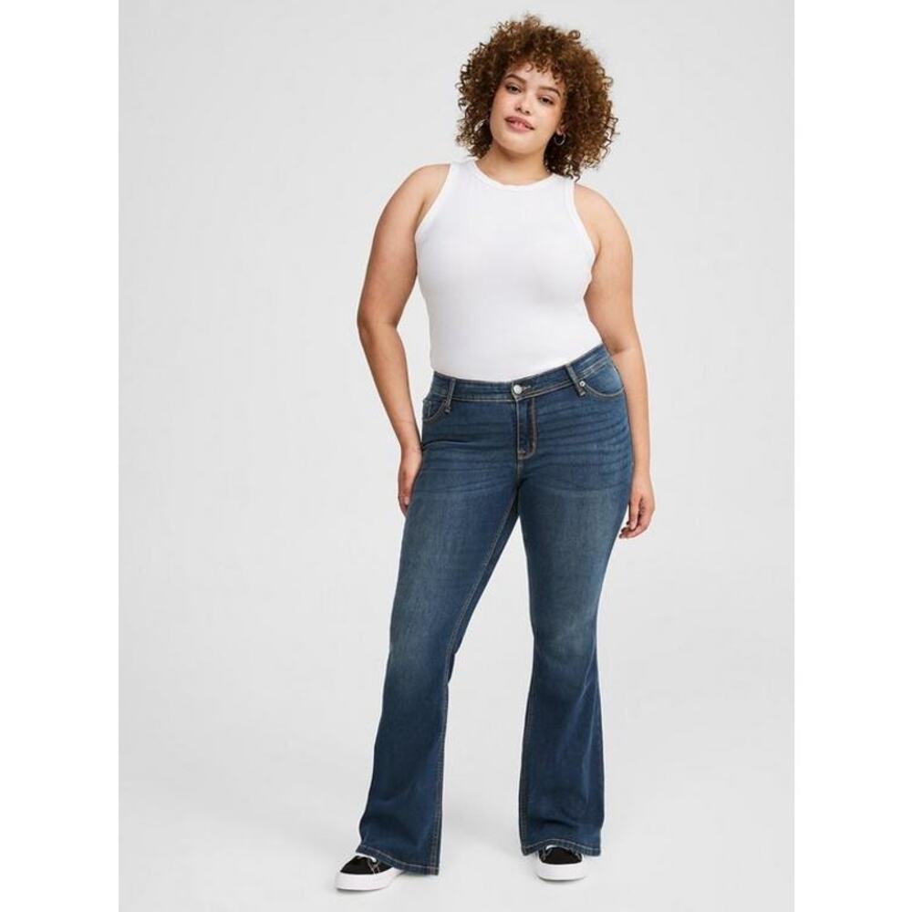 Torrid Jeans Women's Luxe Slim Boot‎ Super Stretch Medium Dark Wash 14 Tall 14T
